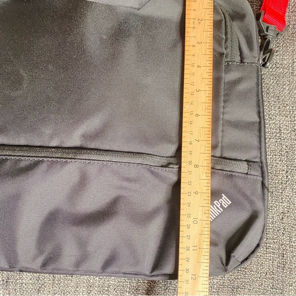 Black Thinkpad Laptop Carrying Bag - Picture 8 of 12